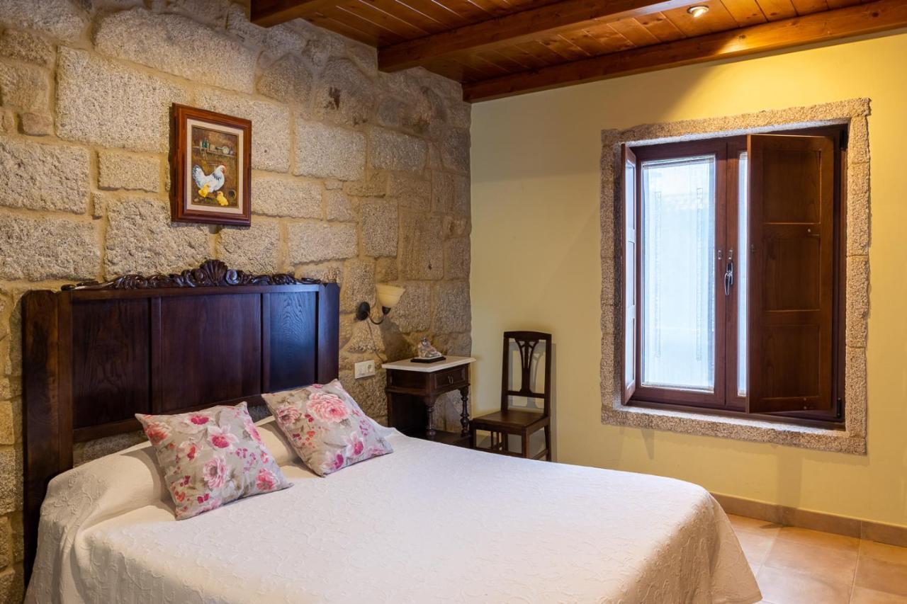 Os Miguelinos Guest House Catoira Exterior photo